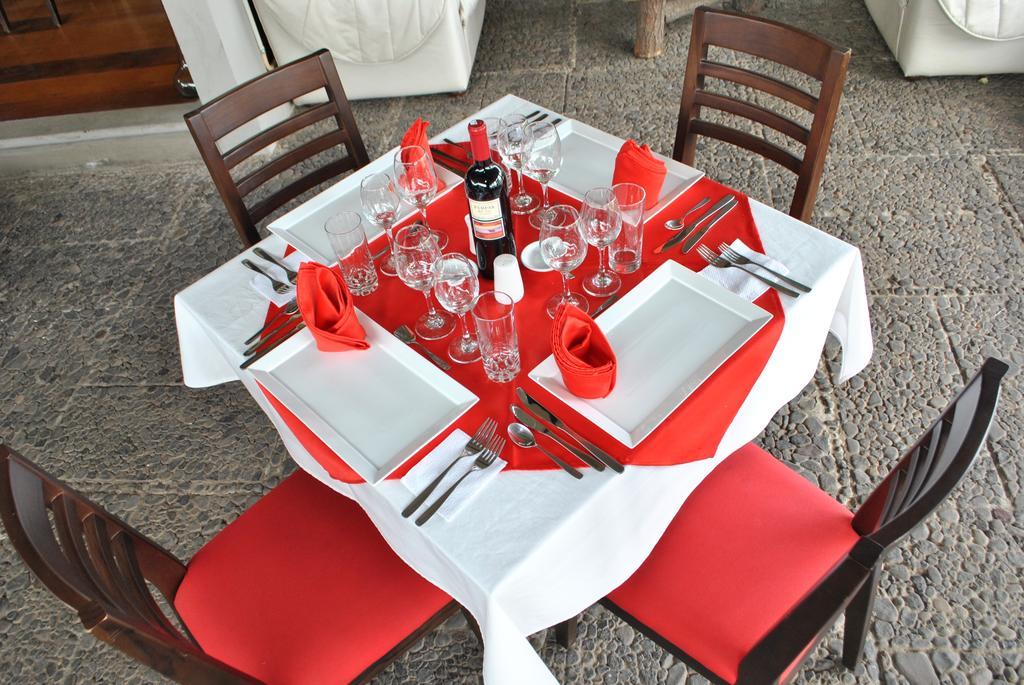Puembo Hosteria Rosa Blanca מראה חיצוני תמונה