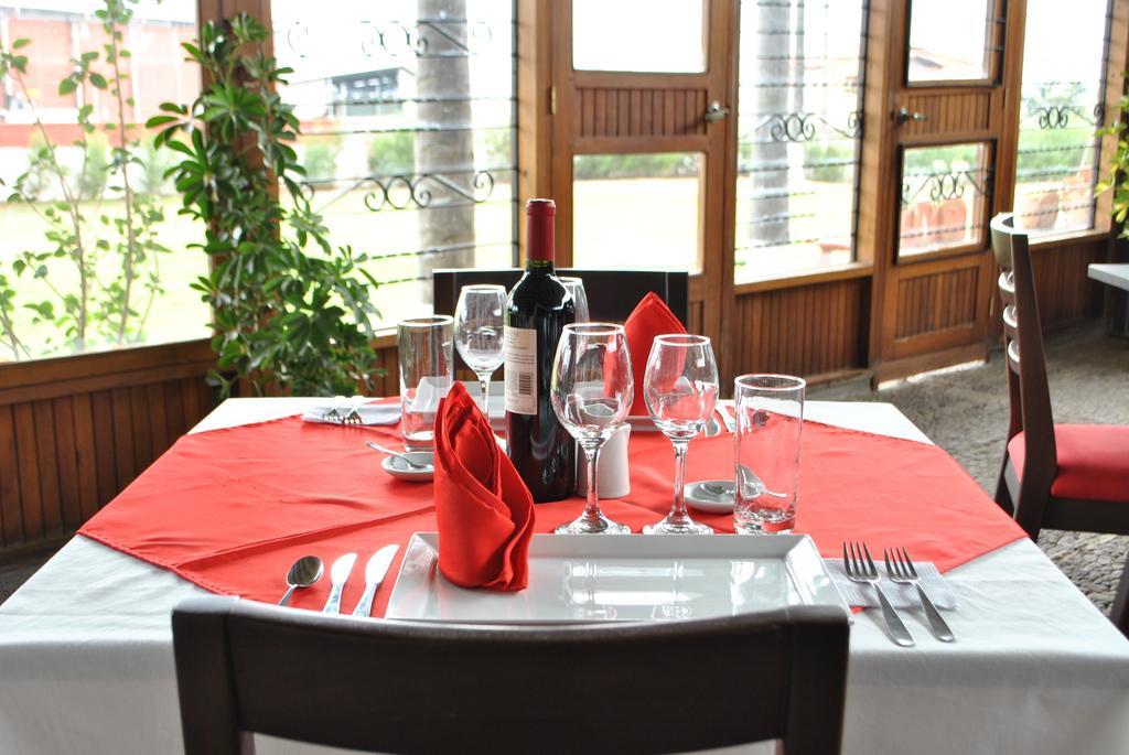 Puembo Hosteria Rosa Blanca מראה חיצוני תמונה